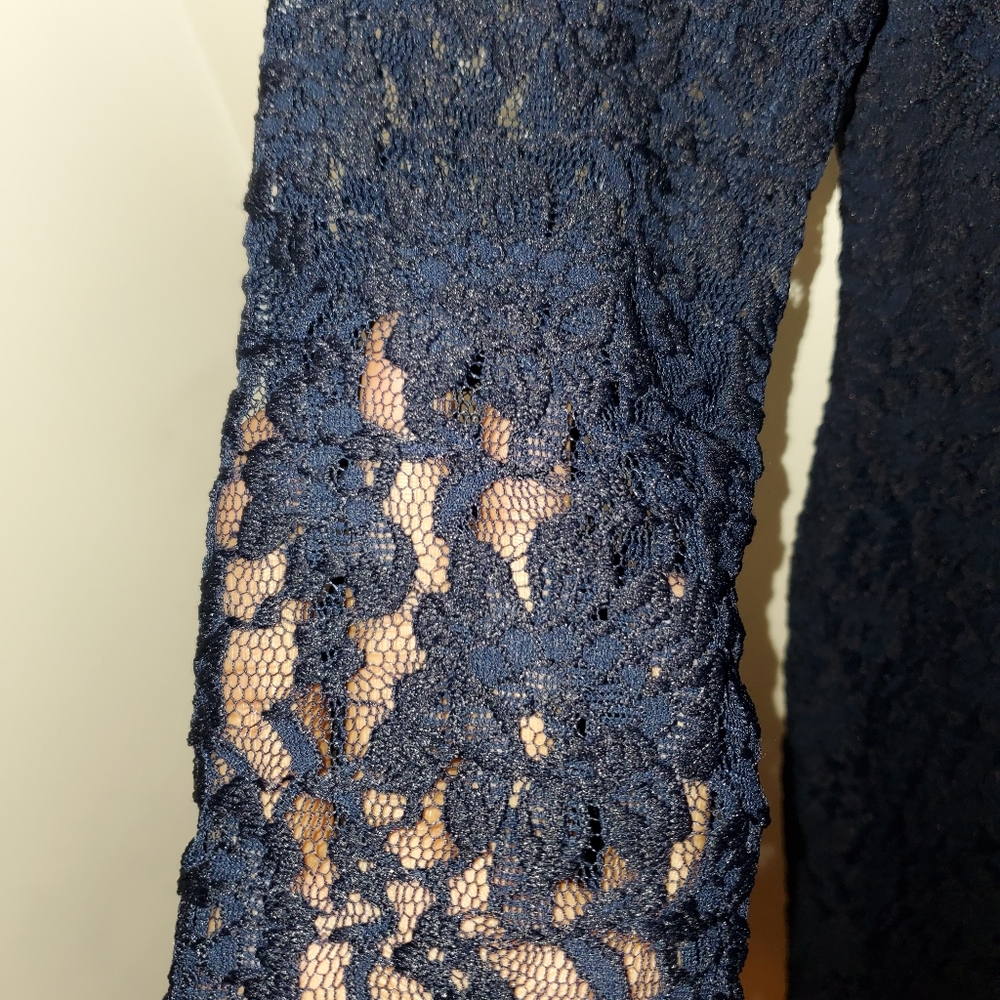 Dress size 8 - Picture 3 of 5